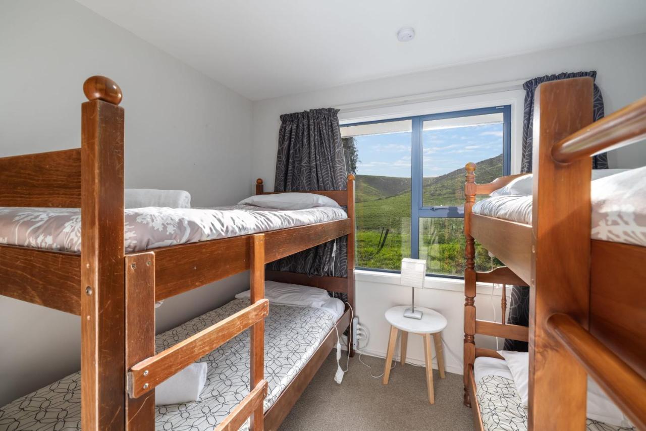 Villa Ocean & Mountain Views - Kaikoura Esterno foto